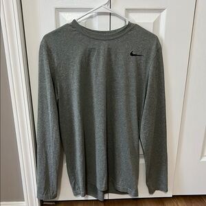 Nike Gray Long Sleeve Tee Athletic Performance